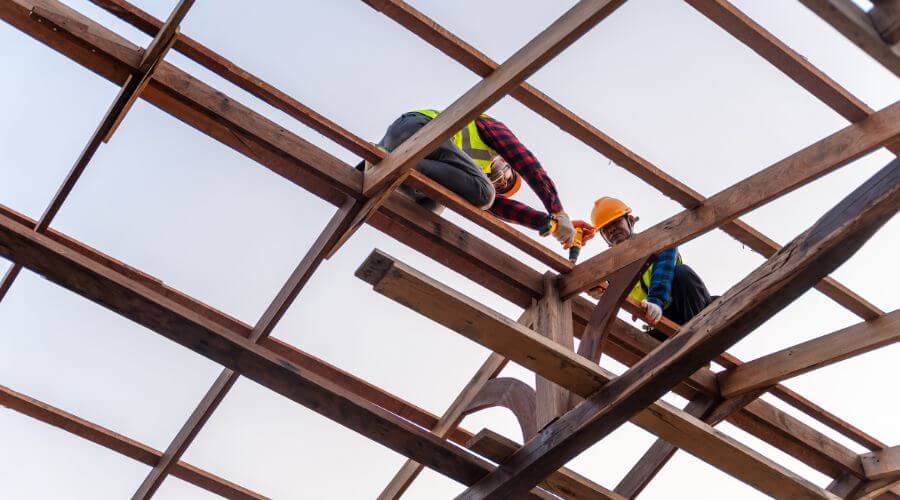 Expert top industrial roofings services in Hall, MT
